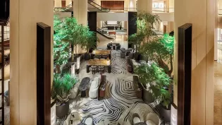 PAN PACIFIC SINGAPORE LOBBY.jpg