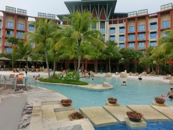resorts-world-sentosa (2).jpg