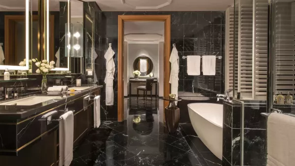 PRESIDENTIAL SUITE BATHROOM.jpg