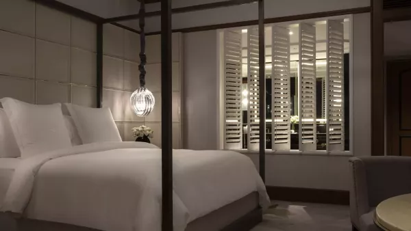 PRESIDENTIAL SUITE BEDROOM.jpg