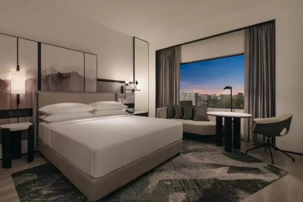 EXECUTIVE ROOM 1.jpg