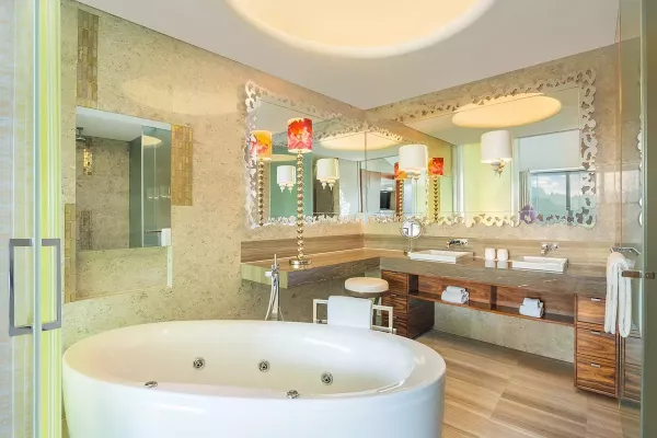 wow-suite-bathroom.jpg