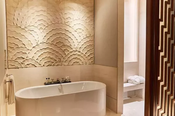 guest-room-bath (2).jpg