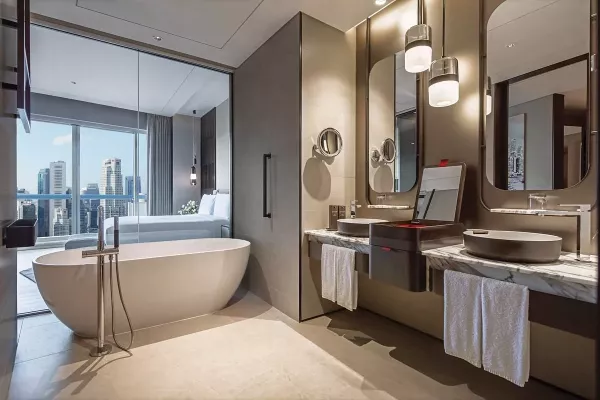 crest-suite-bathroom.jpg