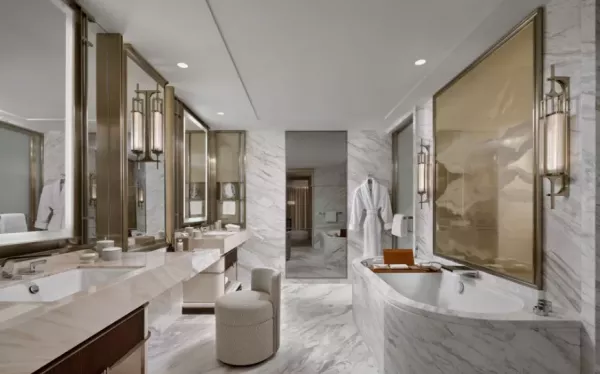 PAIZA PREMIER SUITE BATHROOM.jpg