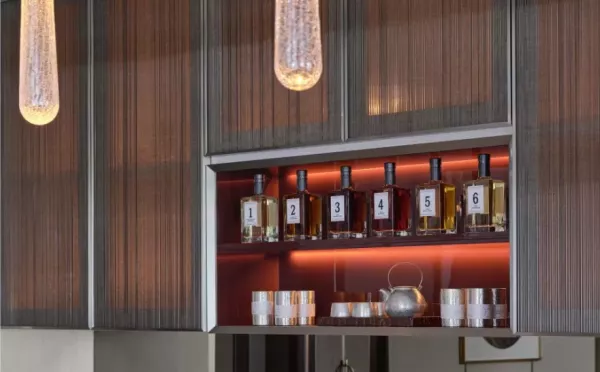 THE MARINA SUITE LIVING ROOM MBS 2.jpg