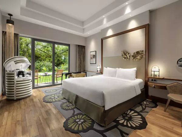 LUXURY ROOM GARDEN VIEW SOFITEL.jpg