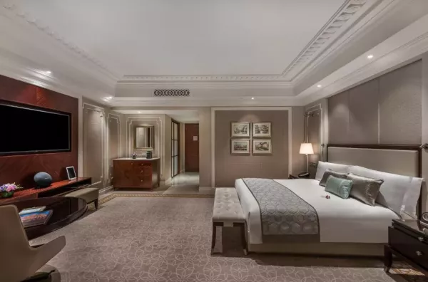 ESPLANADE ROOM 1.jpg