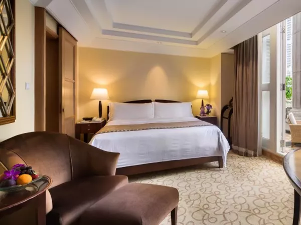 Straits Club Quay Room.jpg