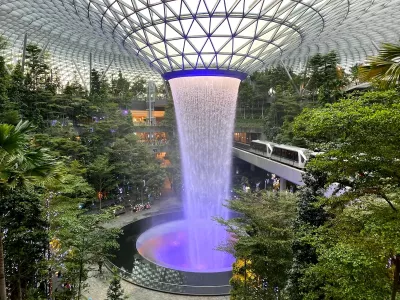 Jewel-Singapore-Changi-6.jpg.webp